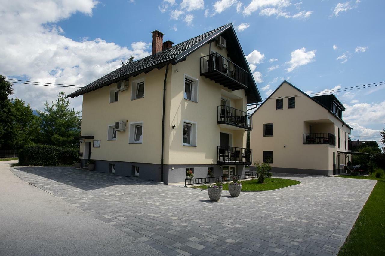 Apartments Razingar 9 Bled Buitenkant foto